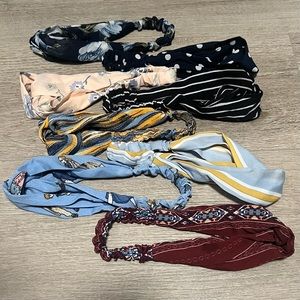 🍀Bundle! 3/$10 Knotted Headbands